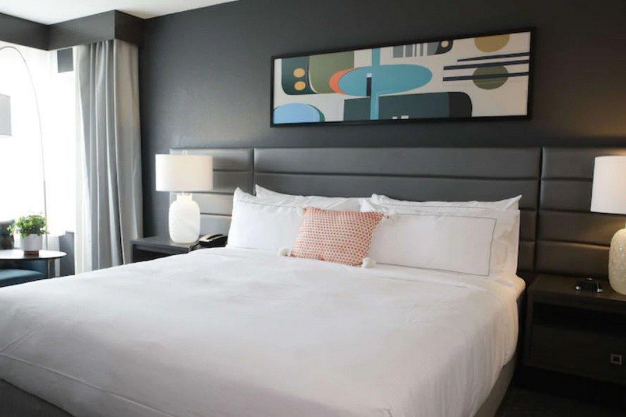 The Rewind West Des Moines, Tapestry Collection By Hilton Hotell Exteriör bild
